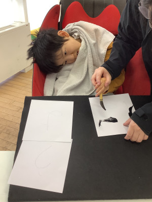 ①３組（かいと習字写真）