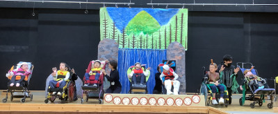 ３年生「３びきのやぎのがらがらどん」