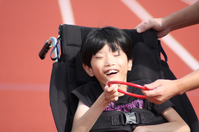 バトンをしっかり握ってゴールを目指しています